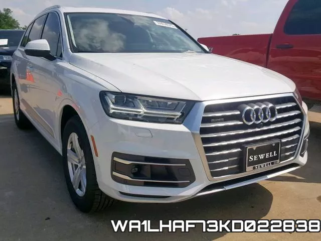 WA1LHAF73KD022838 2019 Audi Q7, Premium Plus