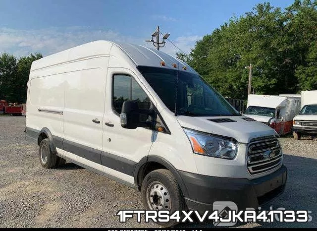 1FTRS4XV4JKA41733 2018 Ford T-350