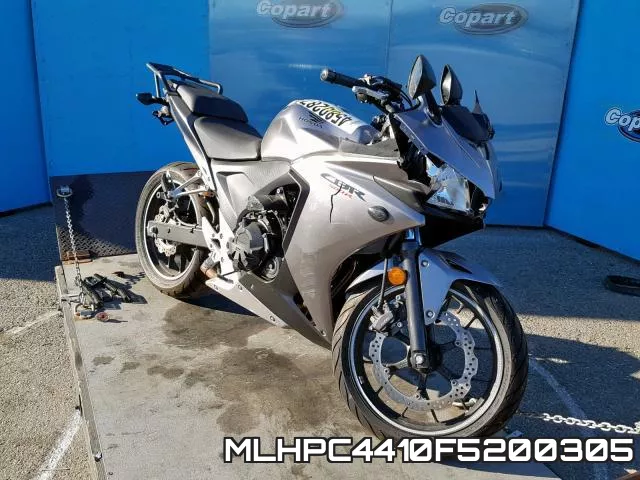 MLHPC4410F5200305 2015 Honda CBR500, R