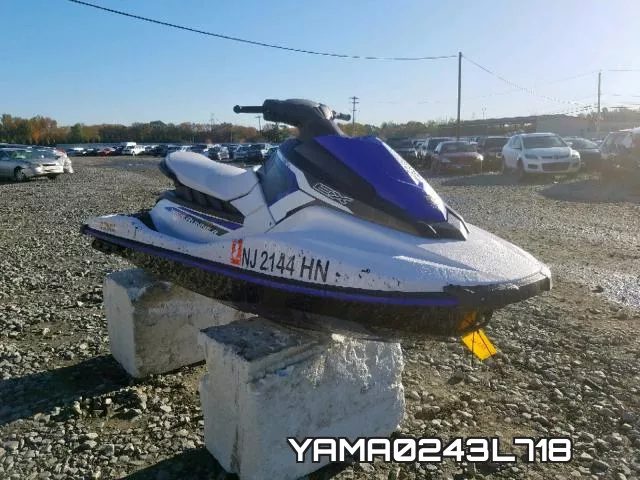 YAMA0243L718 2018 Yamaha Waverunner
