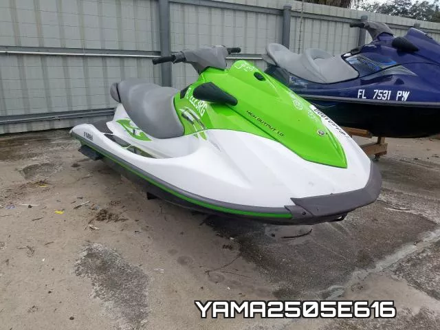 YAMA2505E616 2015 Yamaha V1