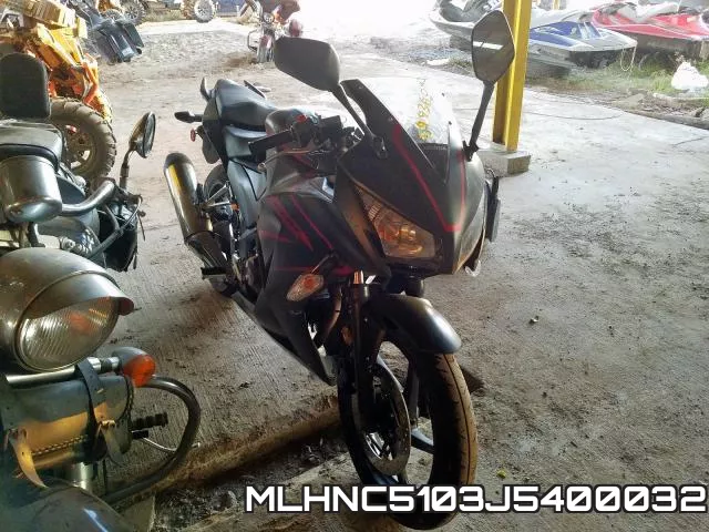 MLHNC5103J5400032 2018 Honda CBR300, R