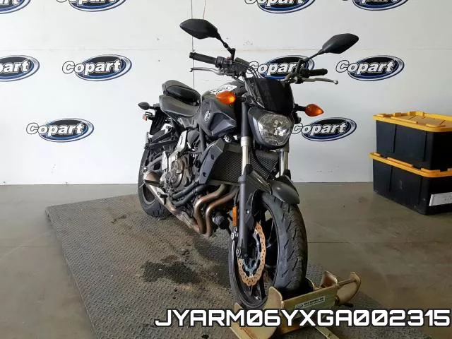JYARM06YXGA002315 2016 Yamaha FZ07, C