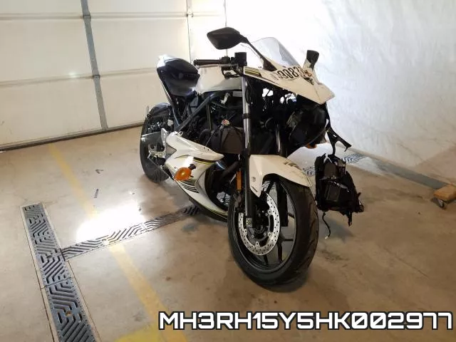 MH3RH15Y5HK002977 2017 Yamaha YZFR3, A