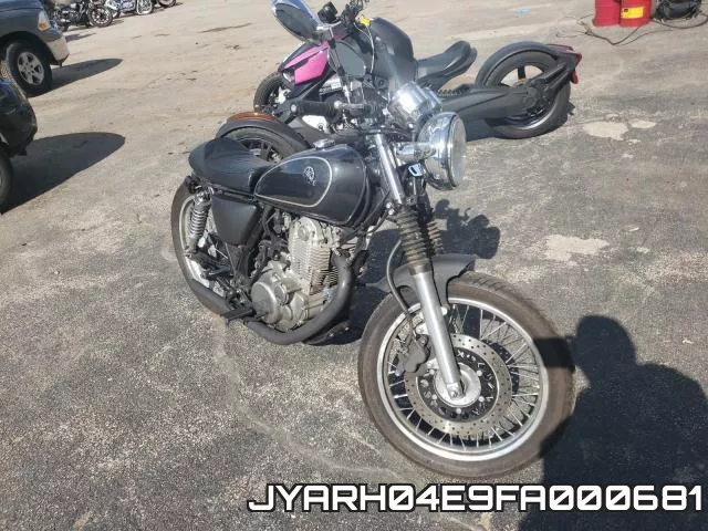 JYARH04E9FA000681 2015 Yamaha SR400