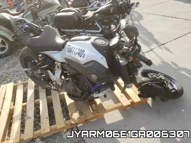 JYARM06E1GA006307 2016 Yamaha FZ07