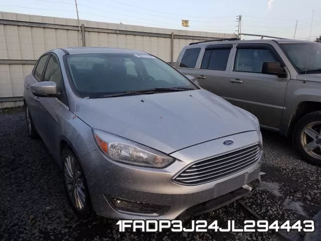 1FADP3J24JL294443 2018 Ford Focus, Titanium