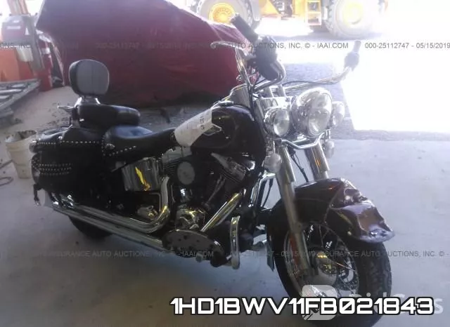 1HD1BWV11FB021843 2015 Harley-Davidson FLSTC, Heritage Softail Classic