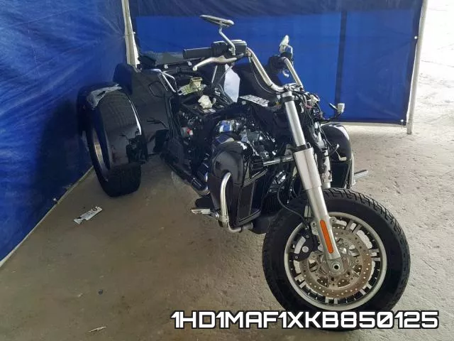 1HD1MAF1XKB850125 2019 Harley-Davidson FLHTCUTG