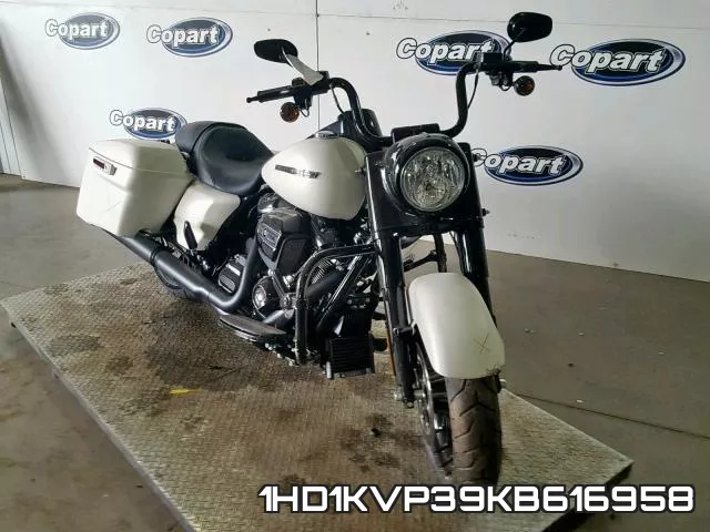 1HD1KVP39KB616958 2019 Harley-Davidson FLHRXS