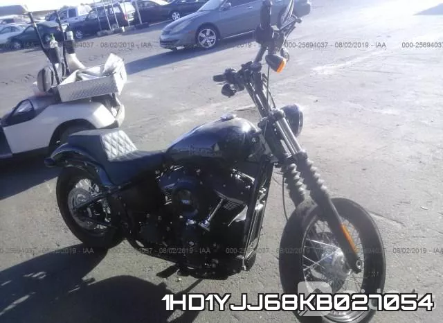 1HD1YJJ68KB027054 2019 Harley-Davidson FXBB