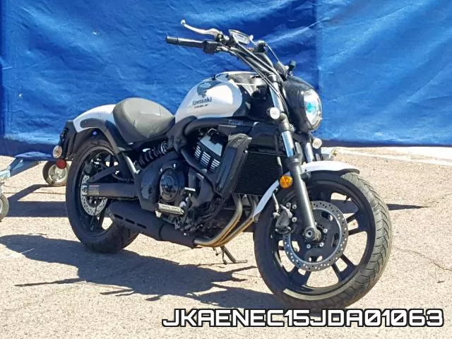 JKAENEC15JDA01063 2018 Kawasaki EN650, C