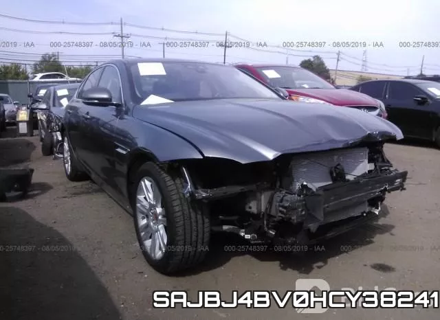 SAJBJ4BV0HCY38241 2017 Jaguar XF, Premium