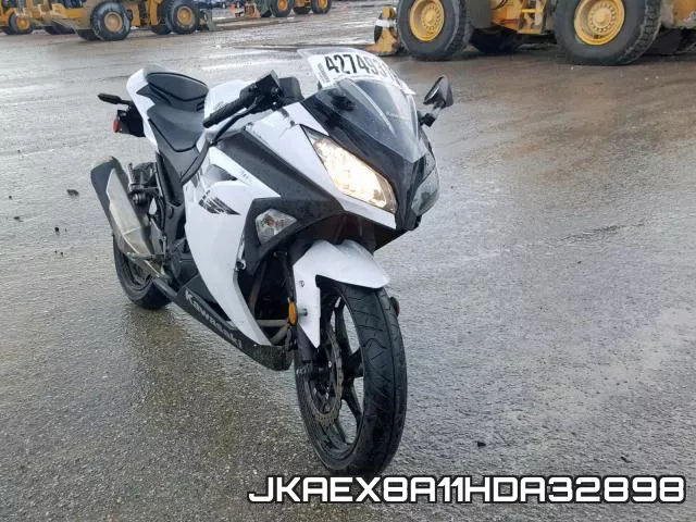 JKAEX8A11HDA32898 2017 Kawasaki EX300, A