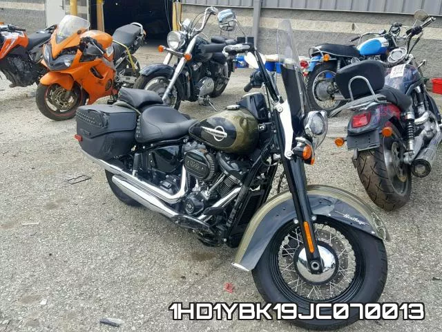 1HD1YBK19JC070013 2018 Harley-Davidson FLHCS, Heritage Classic 114