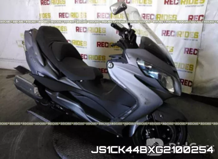 JS1CK44BXG2100254 2016 Suzuki AN400, A