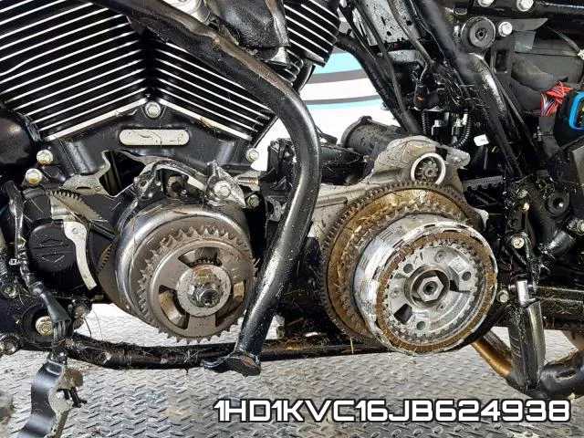 1HD1KVC16JB624938 2018 Harley-Davidson FLHRXS