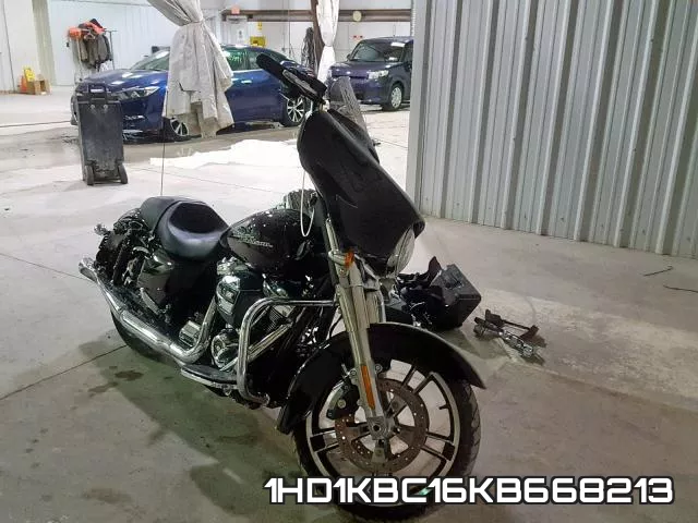 1HD1KBC16KB668213 2019 Harley-Davidson FLHX