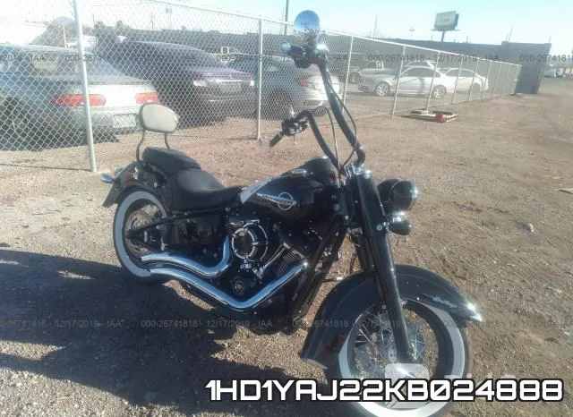 1HD1YAJ22KB024888 2019 Harley-Davidson FLHC