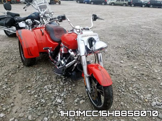 1HD1MCC16HB858070 2017 Harley-Davidson FLRT, Free Wheeler