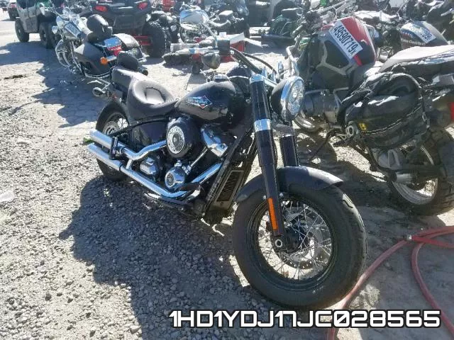 1HD1YDJ17JC028565 2018 Harley-Davidson FLSL, Softail Slim