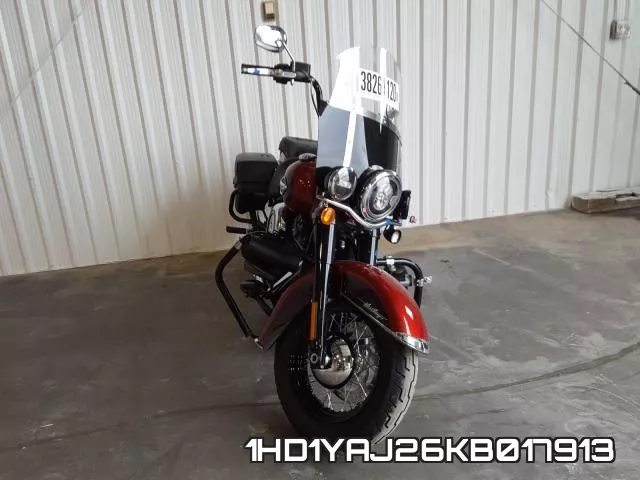 1HD1YAJ26KB017913 2019 Harley-Davidson FLHC