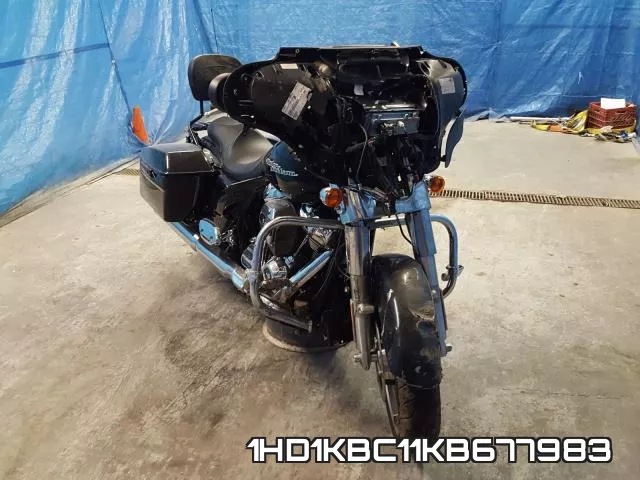 1HD1KBC11KB677983 2019 Harley-Davidson FLHX