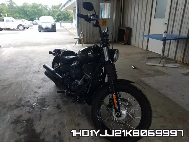 1HD1YJJ21KB069997 2019 Harley-Davidson FXBB