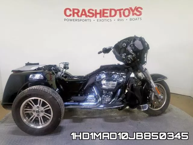1HD1MAD10JB850345 2018 Harley-Davidson FLHTCUTG, Tri Glide Ultra