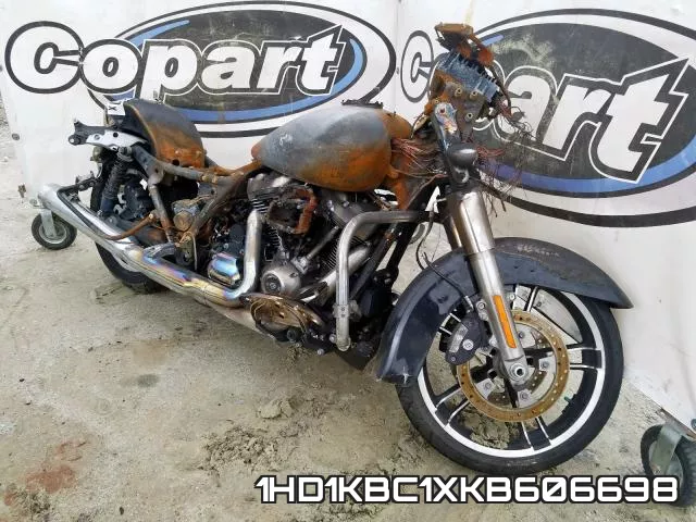 1HD1KBC1XKB606698 2019 Harley-Davidson FLHX