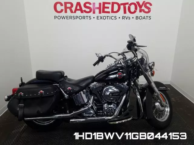 1HD1BWV11GB044153 2016 Harley-Davidson FLSTC, Heritage Softail Classic