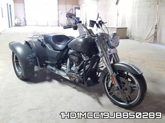 1HD1MCC19JB850289 2018 Harley-Davidson FLRT, Free Wheeler