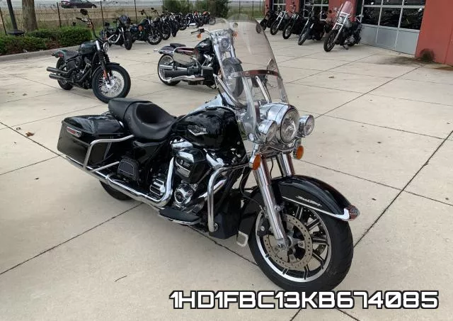 1HD1FBC13KB674085 2019 Harley-Davidson FLHR