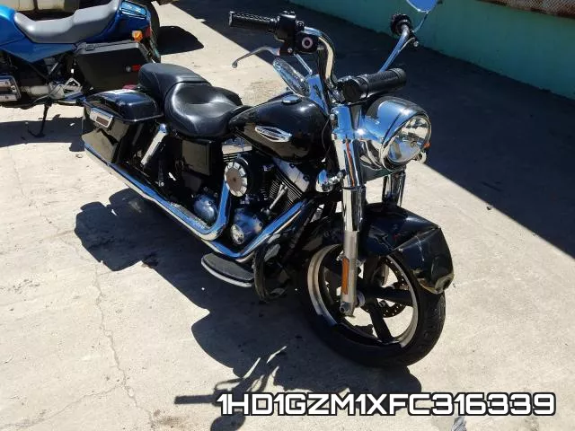 1HD1GZM1XFC316339 2015 Harley-Davidson FLD, Switchback