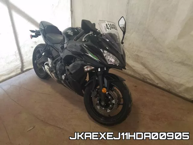 JKAEXEJ11HDA00905 2017 Kawasaki EX650, J