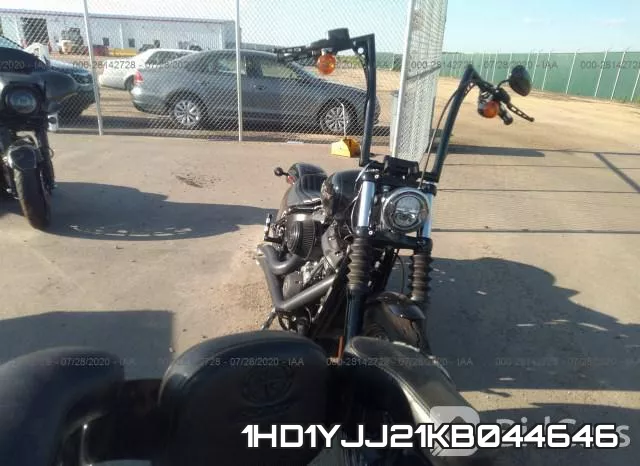 1HD1YJJ21KB044646 2019 Harley-Davidson FXBB