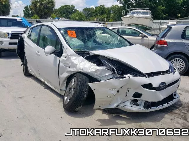 JTDKARFUXK3070692 2019 Toyota Prius