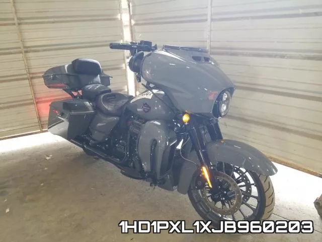 1HD1PXL1XJB960203 2018 Harley-Davidson FLHXSE, Cvo Street Glide