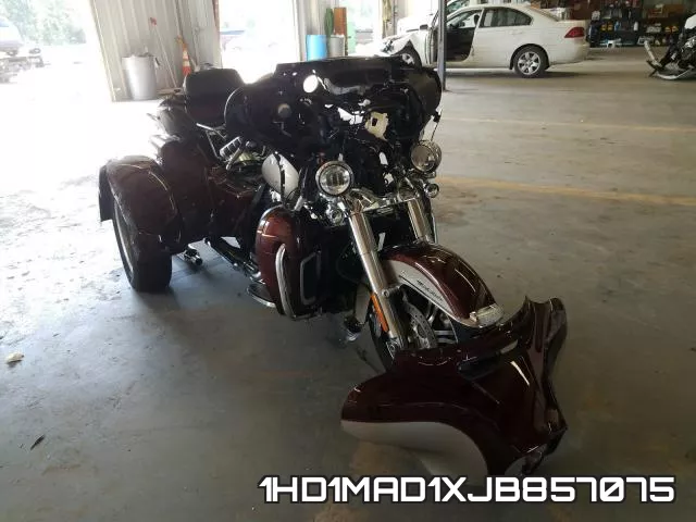 1HD1MAD1XJB857075 2018 Harley-Davidson FLHTCUTG, Tri Glide Ultra