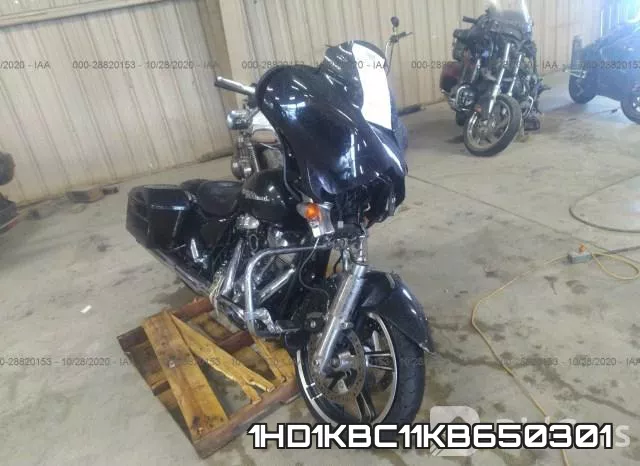 1HD1KBC11KB650301 2019 Harley-Davidson FLHX