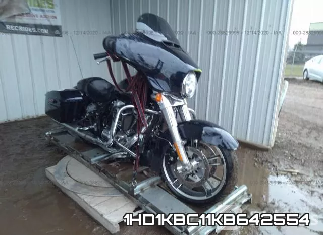 1HD1KBC11KB642554 2019 Harley-Davidson FLHX